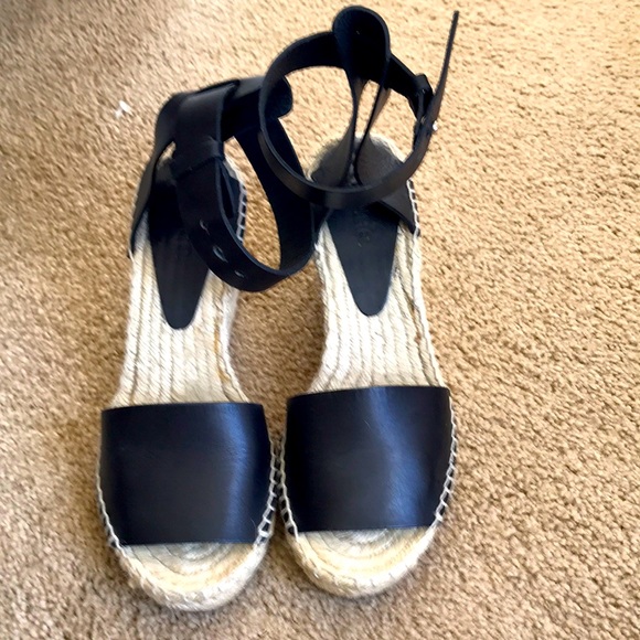 Vince Shoes - Vince Espadrille Sandal